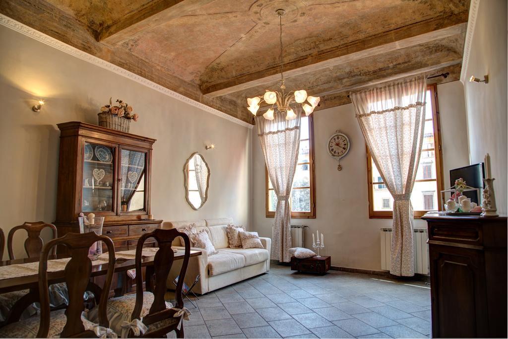 Casa Laura&Duccio Apartment ฟลอเรนซ์ ภายนอก รูปภาพ